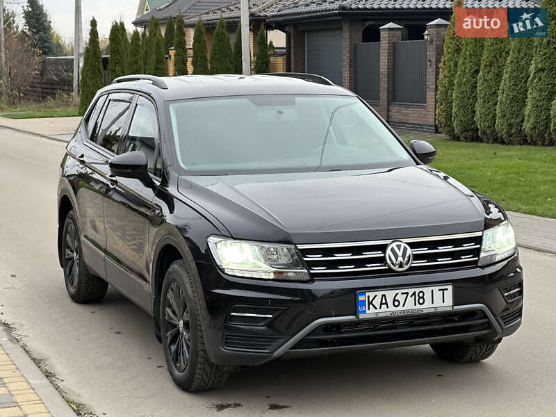 Внедорожник / Кроссовер Volkswagen Tiguan 2020 в Киеве