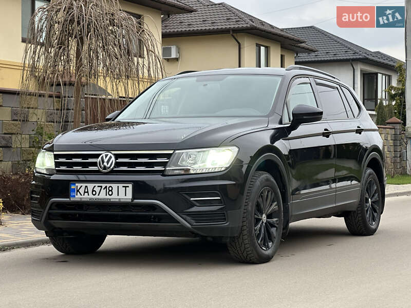 Внедорожник / Кроссовер Volkswagen Tiguan 2020 в Киеве