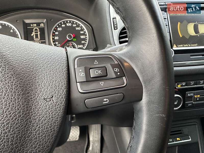 Внедорожник / Кроссовер Volkswagen Tiguan 2014 в Киеве