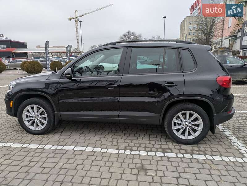 Внедорожник / Кроссовер Volkswagen Tiguan 2014 в Львове