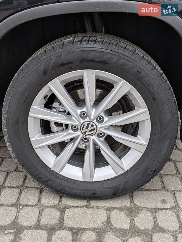Внедорожник / Кроссовер Volkswagen Tiguan 2014 в Львове