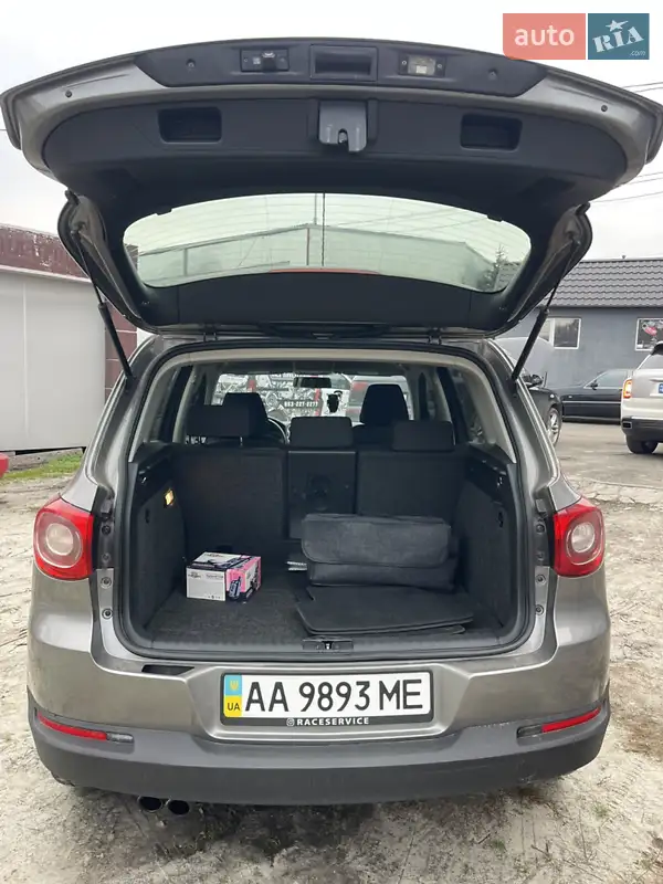 Volkswagen Tiguan 2012 VIN WVGBV7AX3BW513690 фото оголошення 9 з 52