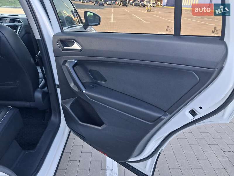 Внедорожник / Кроссовер Volkswagen Tiguan 2018 в Сумах фото 12 Внедорожник / Кроссовер Volkswagen Tiguan 2018 в Сумах