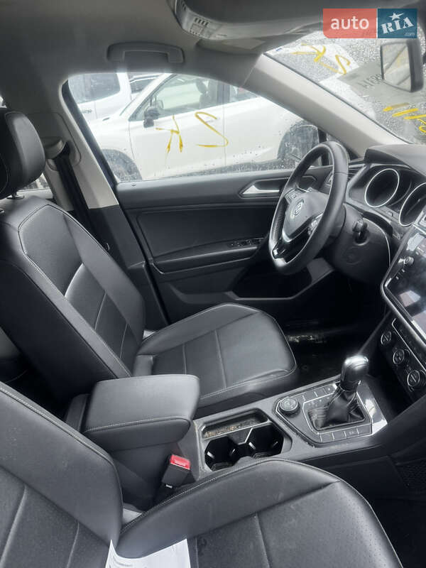 Внедорожник / Кроссовер Volkswagen Tiguan 2020 в Львове