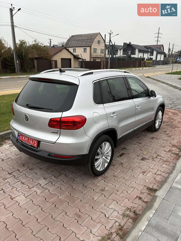 Позашляховик / Кросовер Volkswagen Tiguan 2015 в Бучі