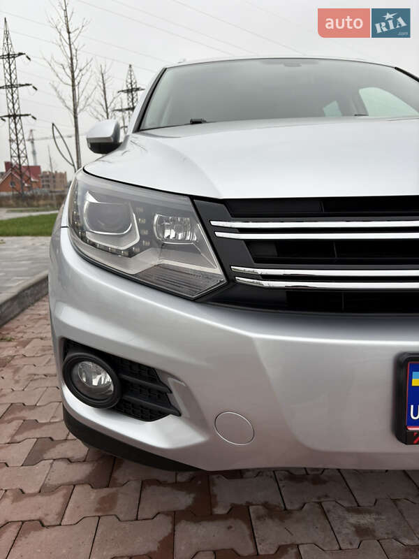 Позашляховик / Кросовер Volkswagen Tiguan 2015 в Бучі