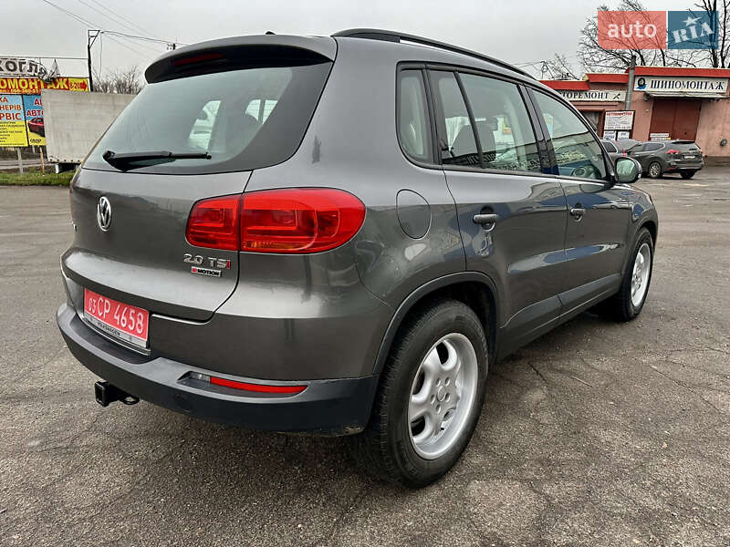 Внедорожник / Кроссовер Volkswagen Tiguan 2016 в Полтаве
