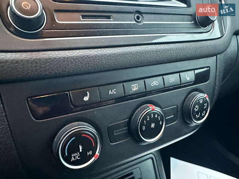 Внедорожник / Кроссовер Volkswagen Tiguan 2016 в Полтаве