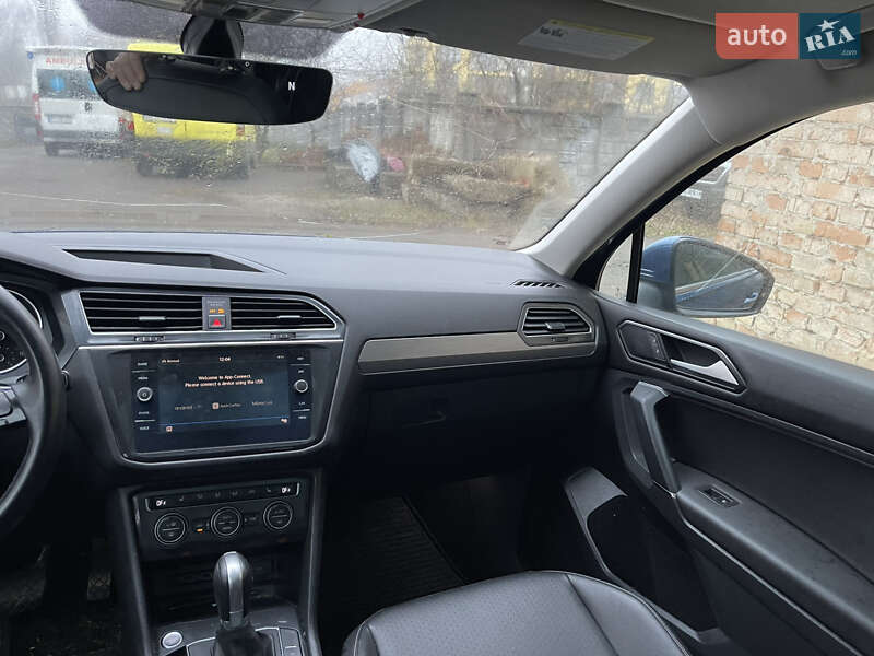 Внедорожник / Кроссовер Volkswagen Tiguan 2018 в Ровно фото 13 Внедорожник / Кроссовер Volkswagen Tiguan 2018 в Ровно