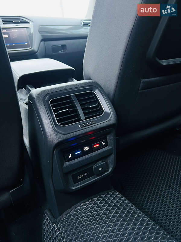 Позашляховик / Кросовер Volkswagen Tiguan 2018 в Києві
