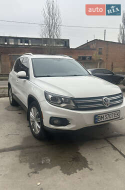Позашляховик / Кросовер Volkswagen Tiguan 2016 в Сумах