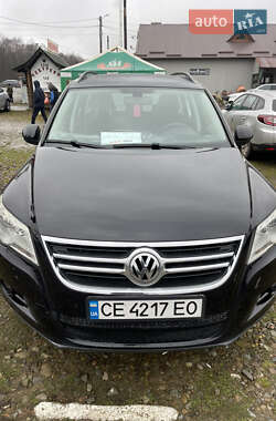 Внедорожник / Кроссовер Volkswagen Tiguan 2008 в Черновцах