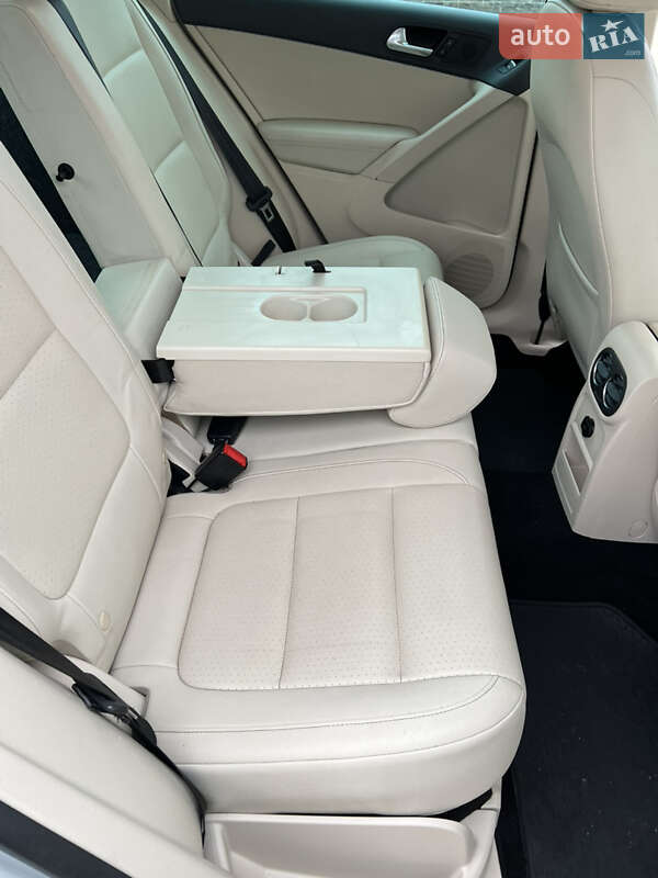 Внедорожник / Кроссовер Volkswagen Tiguan 2014 в Львове фото 14 Внедорожник / Кроссовер Volkswagen Tiguan 2014 в Львове
