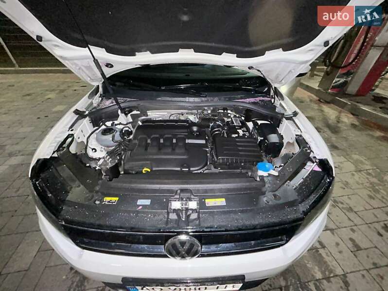Позашляховик / Кросовер Volkswagen Tiguan 2020 в Хусті