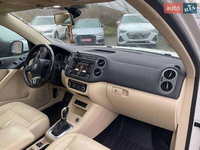 Внедорожник / Кроссовер Volkswagen Tiguan 2011 в Львове фото 9 Внедорожник / Кроссовер Volkswagen Tiguan 2011 в Львове