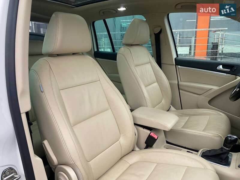 Внедорожник / Кроссовер Volkswagen Tiguan 2011 в Львове фото 27 Внедорожник / Кроссовер Volkswagen Tiguan 2011 в Львове