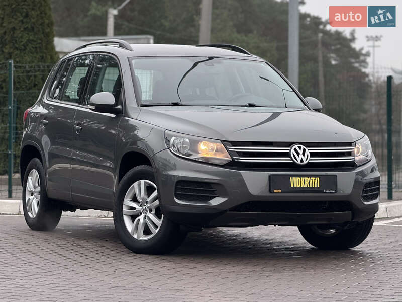 Внедорожник / Кроссовер Volkswagen Tiguan 2016 в Киеве