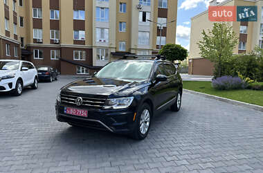 Позашляховик / Кросовер Volkswagen Tiguan 2018 в Києві
