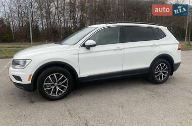 Внедорожник / Кроссовер Volkswagen Tiguan 2019 в Львове