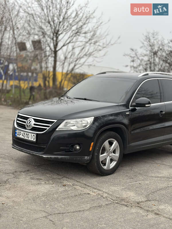 Внедорожник / Кроссовер Volkswagen Tiguan 2010 в Запорожье фото 7 Внедорожник / Кроссовер Volkswagen Tiguan 2010 в Запорожье