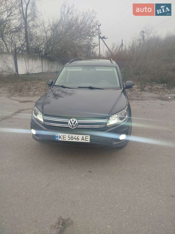 Volkswagen Tiguan 2015