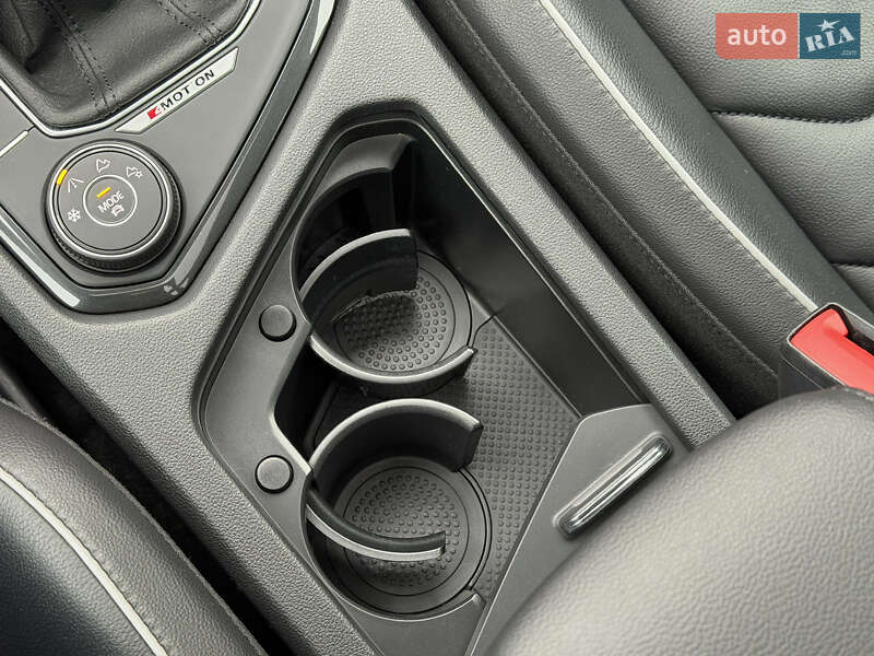 Внедорожник / Кроссовер Volkswagen Tiguan 2020 в Ковеле фото 119 Внедорожник / Кроссовер Volkswagen Tiguan 2020 в Ковеле