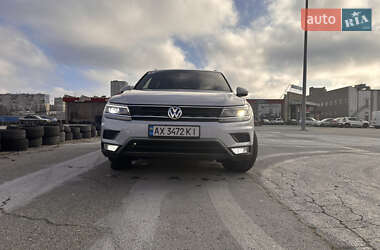 Внедорожник / Кроссовер Volkswagen Tiguan 2018 в Харькове