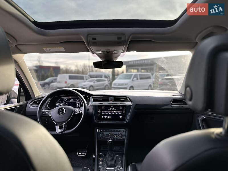 Внедорожник / Кроссовер Volkswagen Tiguan 2018 в Львове