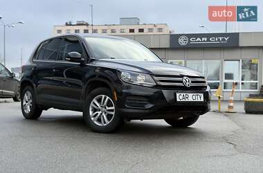 Внедорожник / Кроссовер Volkswagen Tiguan 2012 в Киеве