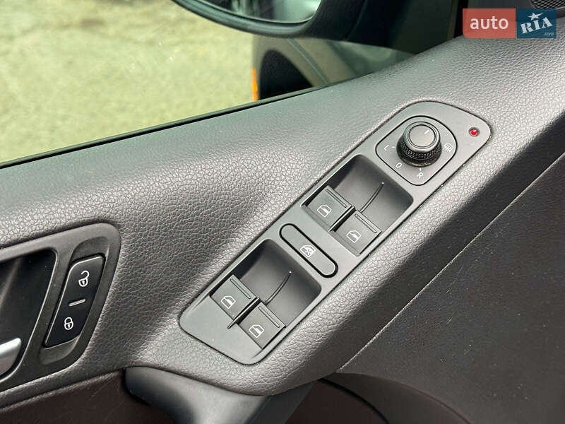 Внедорожник / Кроссовер Volkswagen Tiguan 2015 в Виннице фото 12 Внедорожник / Кроссовер Volkswagen Tiguan 2015 в Виннице