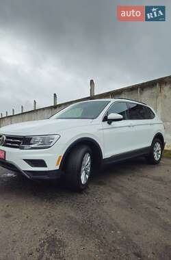 Позашляховик / Кросовер Volkswagen Tiguan 2018 в Сумах