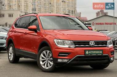 Внедорожник / Кроссовер Volkswagen Tiguan 2018 в Киеве