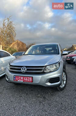 Внедорожник / Кроссовер Volkswagen Tiguan 2017 в Львове