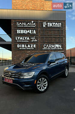 Позашляховик / Кросовер Volkswagen Tiguan 2018 в Києві