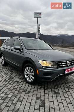 Внедорожник / Кроссовер Volkswagen Tiguan 2018 в Хусте