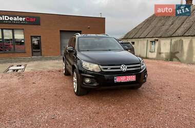 Внедорожник / Кроссовер Volkswagen Tiguan 2016 в Луцке