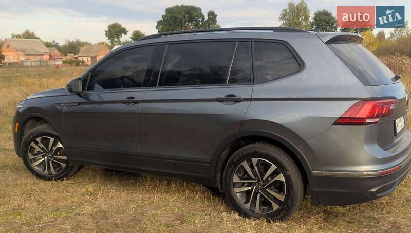 Внедорожник / Кроссовер Volkswagen Tiguan 2022 в Миргороде