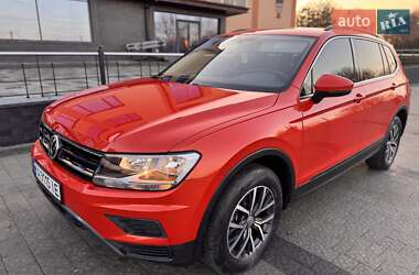 Позашляховик / Кросовер Volkswagen Tiguan 2019 в Львові