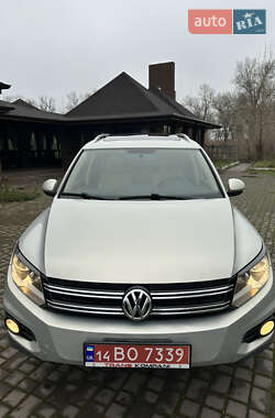 Внедорожник / Кроссовер Volkswagen Tiguan 2014 в Кременчуге