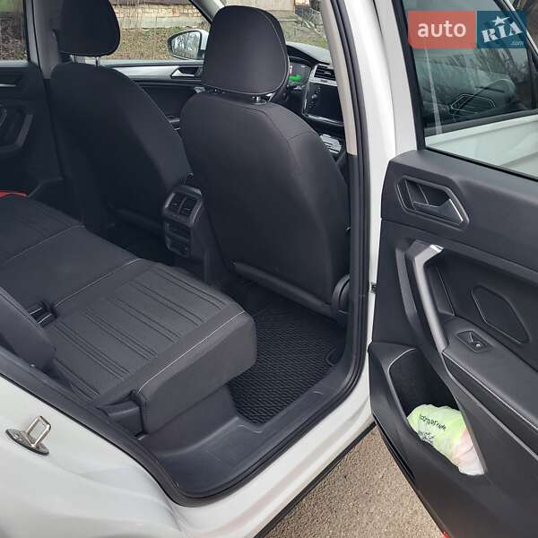 Внедорожник / Кроссовер Volkswagen Tiguan 2022 в Запорожье