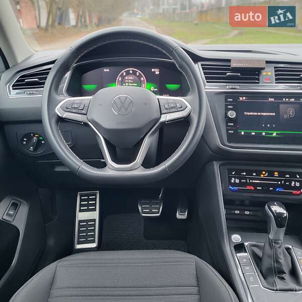 Внедорожник / Кроссовер Volkswagen Tiguan 2022 в Запорожье