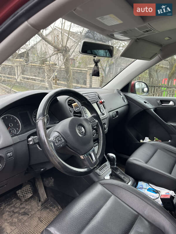 Позашляховик / Кросовер Volkswagen Tiguan 2011 в Гайвороні