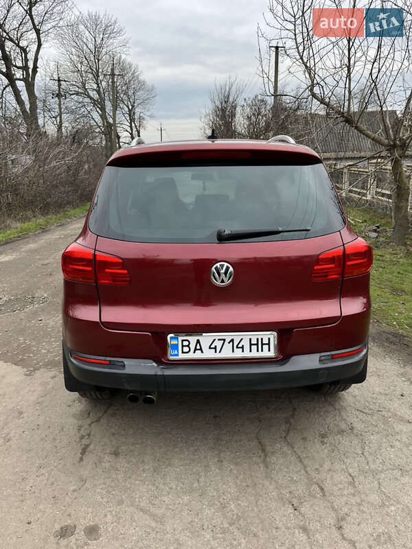 Позашляховик / Кросовер Volkswagen Tiguan 2011 в Гайвороні