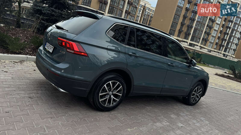 Позашляховик / Кросовер Volkswagen Tiguan 2019 в Києві фото 16 Позашляховик / Кросовер Volkswagen Tiguan 2019 в Києві