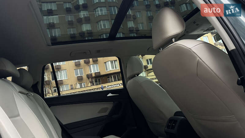 Позашляховик / Кросовер Volkswagen Tiguan 2019 в Києві фото 30 Позашляховик / Кросовер Volkswagen Tiguan 2019 в Києві