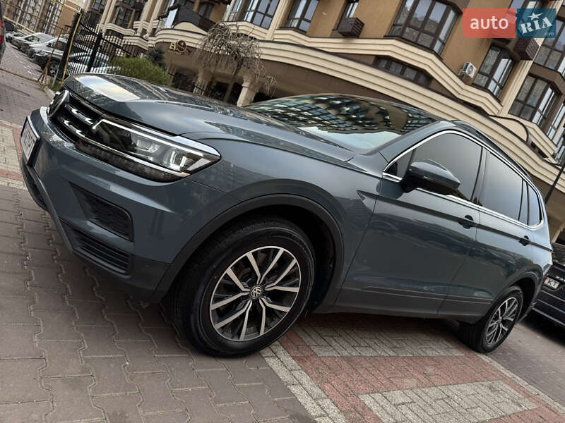 Позашляховик / Кросовер Volkswagen Tiguan 2019 в Києві фото 70 Позашляховик / Кросовер Volkswagen Tiguan 2019 в Києві