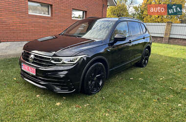 Внедорожник / Кроссовер Volkswagen Tiguan 2024 в Чигирине