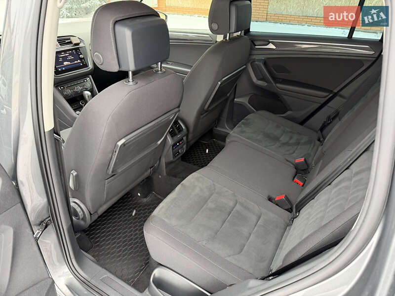 Внедорожник / Кроссовер Volkswagen Tiguan 2019 в Харькове