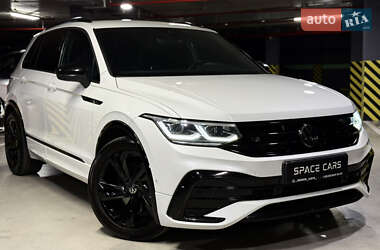 Позашляховик / Кросовер Volkswagen Tiguan 2023 в Києві