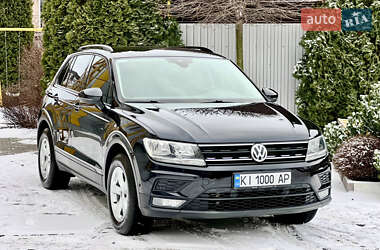 Внедорожник / Кроссовер Volkswagen Tiguan 2018 в Ирпене